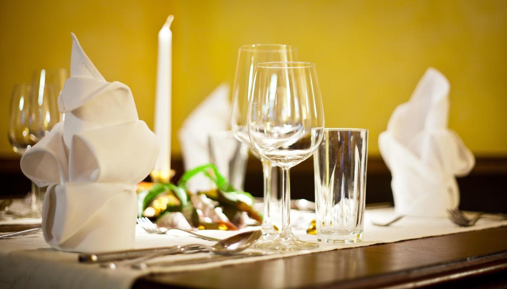 Hotel Gasthof Mitteregger - Beste Lage In 카프룬 외부 사진