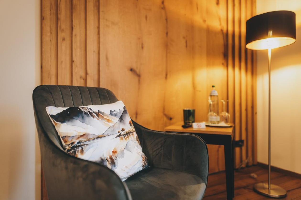 Hotel Gasthof Mitteregger - Beste Lage In 카프룬 외부 사진