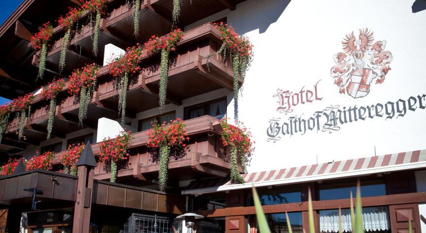 Hotel Gasthof Mitteregger - Beste Lage In 카프룬 외부 사진
